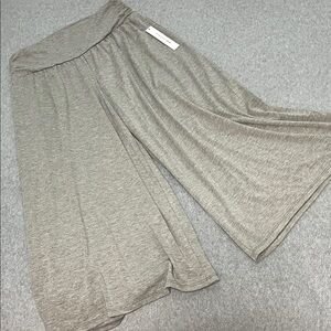 Joe B Wide Leg Cropped Pants Large Stretchy Jersey Knit Casual Lounge Pullup